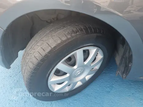 SANDERO 1.6 Expression 8V