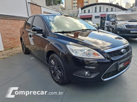FOCUS 2.0 GLX Sedan 16V
