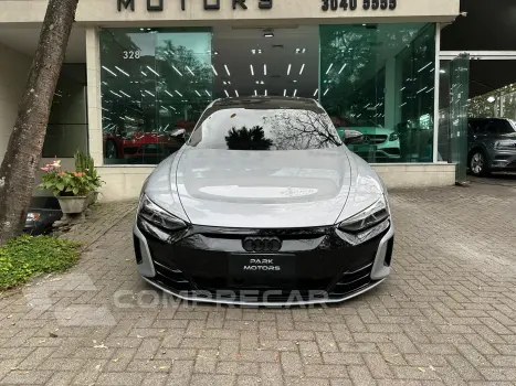 RS E-TRON GT Quattro