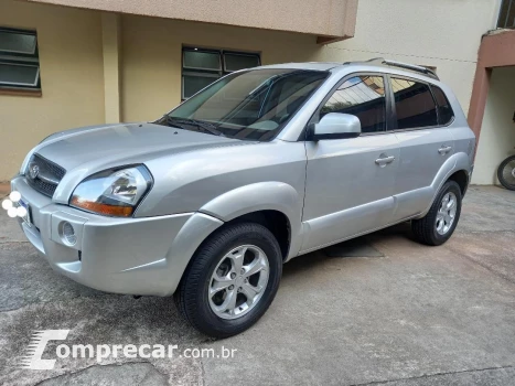 Hyundai TUCSON 2.0 MPFI GLS 4X2 16V 143cv 2WD 4 portas