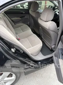 Civic 1.8 16V 4P FLEX LXS AUTOMÁTICO