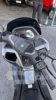 NMAX Connected 160 ABS