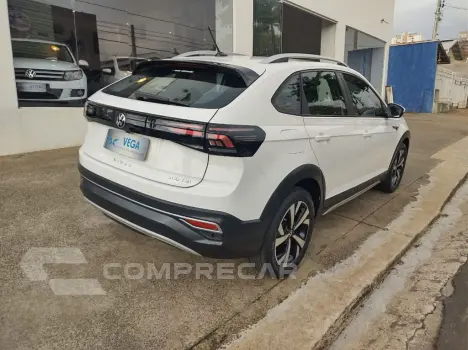 Nivus Highline 1.0 200 TSI Flex Aut.