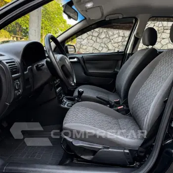ASTRA 2.0 MPFI Advantage 8V