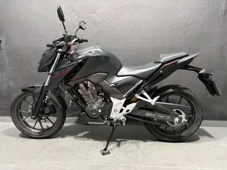 CB 300 F TWISTER CBS