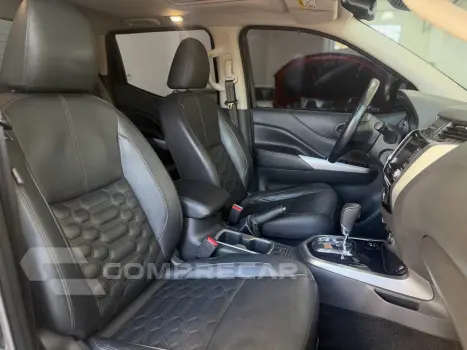 FRONTIER 2.5 Platinum 4X4 CD Turbo EL