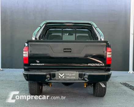 S10 2.4 MPFI Rodeio 4X2 CD 8V