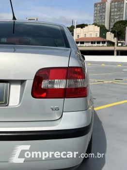 POLO SEDAN 1.6 8V