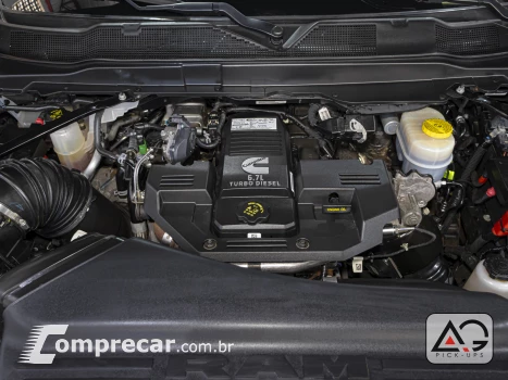 2500 6.7 I6 Turbo Laramie CD 4X4