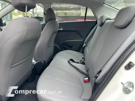 HB20S - 1.6 COMFORT PLUS 16V 4P MANUAL