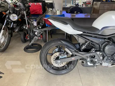 XJ6 N ABS