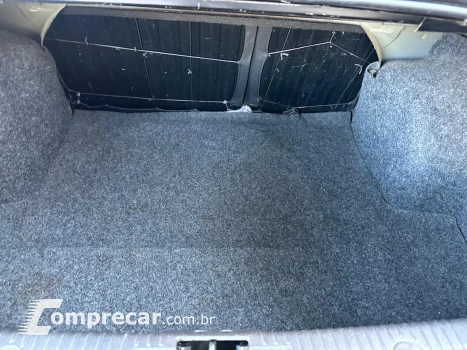 FIESTA 1.6 Rocam Sedan 8V
