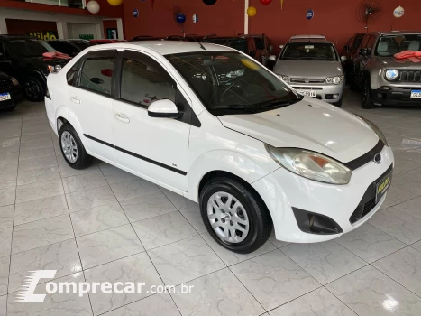FIESTA 1.6 Rocam SE Sedan 8V