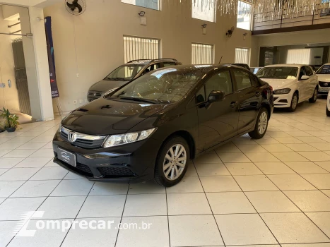 Honda CIVIC 1.8 LXS 16V 4 portas