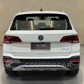 TAOS Highline 1.4 250 TSI Flex Aut.