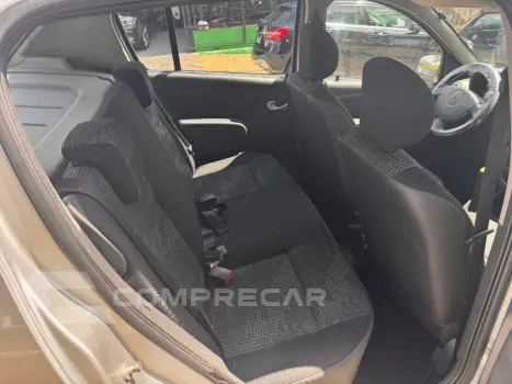 SANDERO Authentique Hi-Flex 1.0 16V 5p