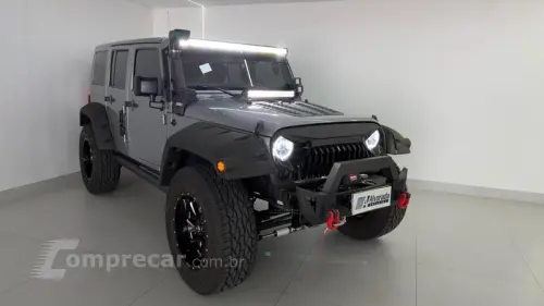 JEEP WRANGLER U SAHARA 4 portas