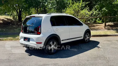 CROSS UP 1.0 TSI 12V