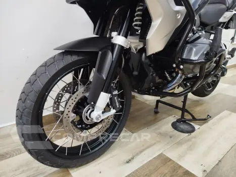 R 1250 GS TRIPLE BLACK