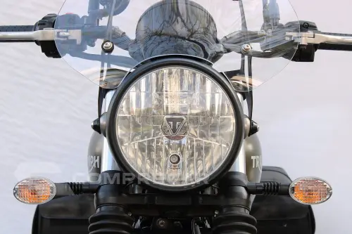 TRIUMPH STREET TWIN