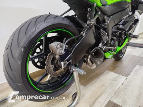 Ninja ZX-6R