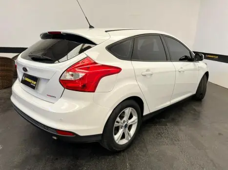 FOCUS 1.6 SE 16V FLEX 4P POWERSHIFT