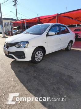 Toyota Etios Sedan 1.5 16V 4P FLEX X 4 portas