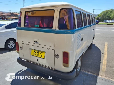 KOMBI 1.6 MI STD Escolar 8V