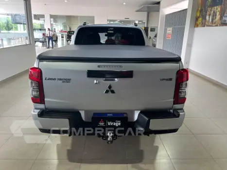 L200 TRITON 2.4 16V Turbo Sport Hpe-s CD 4X4