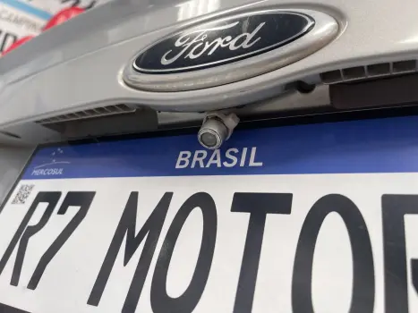 FIESTA 1.6 ROCAM SEDAN 8V FLEX 4P MANUAL