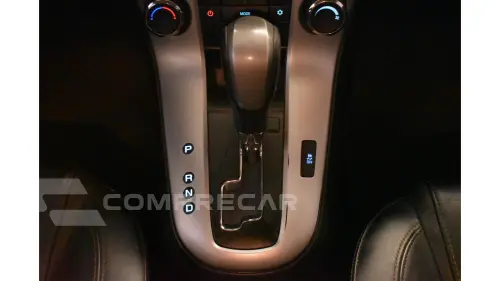 CRUZE SEDAN - 1.8 LT 16V 4P AUTOMÁTICO