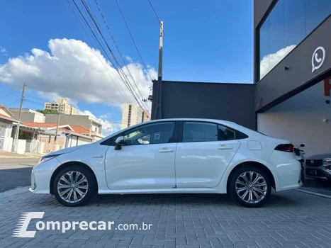 COROLLA 1.8 VVT-I Hybrid Altis