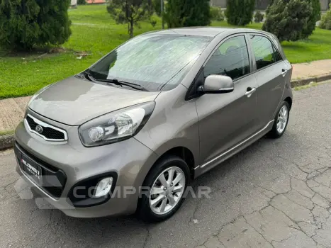 Kia Picanto 1.0 4 portas