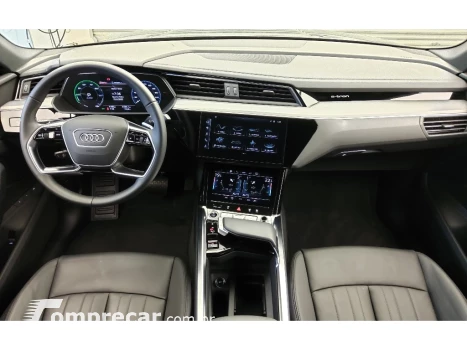 E-TRON ELÉTRICO SPORTBACK PERFORMANCE QUATTRO