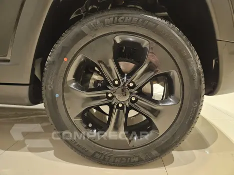 COMPASS 2.0 16V Night Eagle