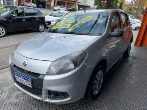 Renault SANDERO - 1.0 AUTHENTIQUE 16V 4P MANUAL 4 portas