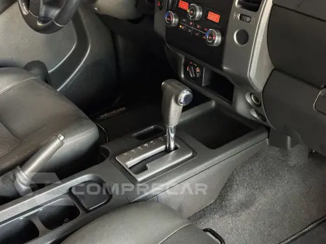 Frontier 2.5 SL 4X4 TURBO DIESEL CABINE DUPLA AUTOMÁTICO