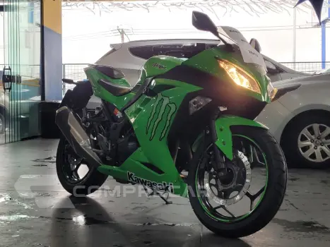 NINJA 300
