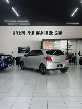 ONIX 1.4 MPFI LTZ 8V