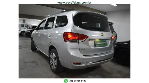 SPIN - 1.8 PREMIER 8V 4P AUTOMÁTICO