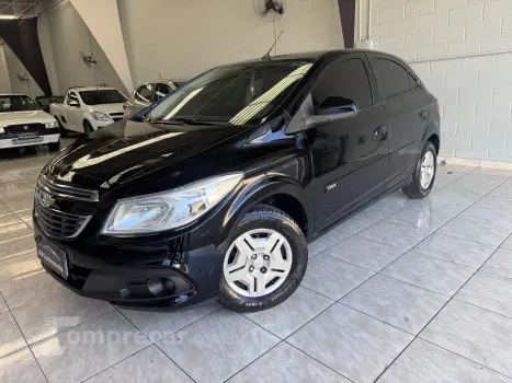 CHEVROLET ONIX 1.0 LT 4 portas