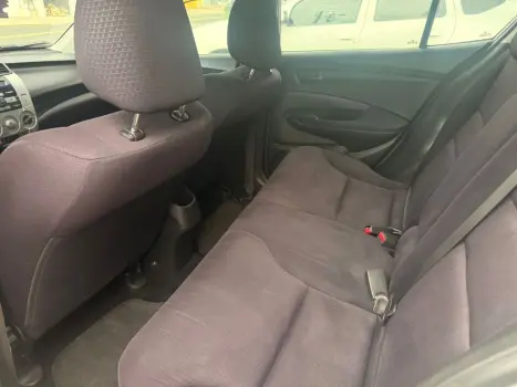 CITY Sedan LX 1.5 Flex 16V 4p Aut.