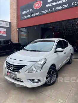 NISSAN VERSA 1.6 16V Unique 4 portas