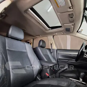 OUTLANDER 2.0 16V 160cv Aut.