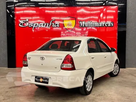 Etios 1.5 Platinum 16V Flex 4P Automático