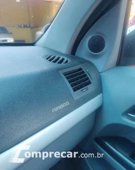 VECTRA 2.0 MPFI Elegance 8V