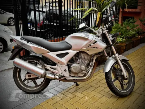 CBX 250 TWISTER