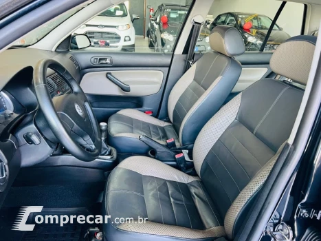 GOLF 1.6 MI SPORTLINE 8V FLEX 4P MANUAL