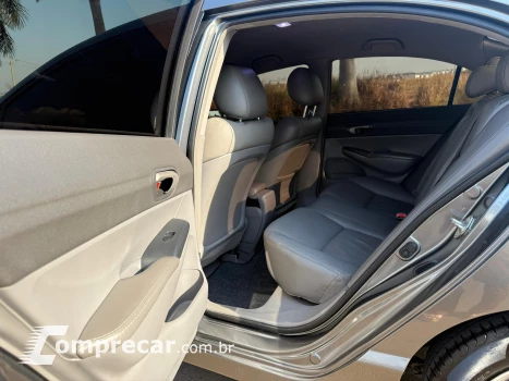 CIVIC 1.8 LXL 16V