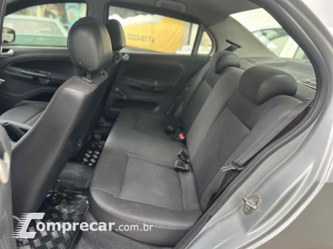 VOYAGE 1.6 MI TRENDLINE 8V FLEX 4P MANUAL